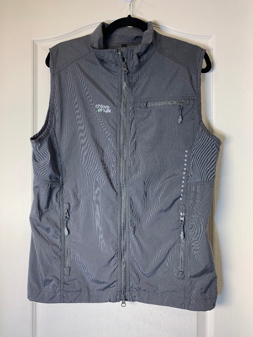 Chlorophylle Pulsation Men’s M Grey Lightweight Reflective Hiking Outdoor Vest